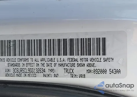 2016 Ram 2500 Tradesman z USA, uszkodzony, nr VIN 3C6UR5CL9GG132634